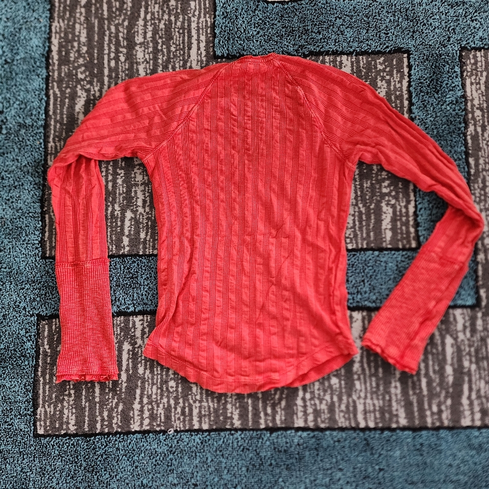 Easter Sunday Free People Wild Hearts Henley In Persimmon - Picture 2 of 9